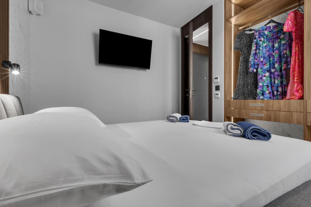 Lux Apartment Dolce Vita - Private Hottub Макарска Экстерьер фото
